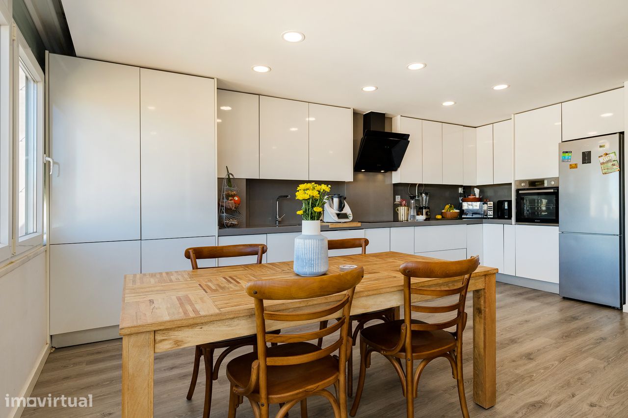 3 chambres Appartement à Almada, Portugal No. 348585