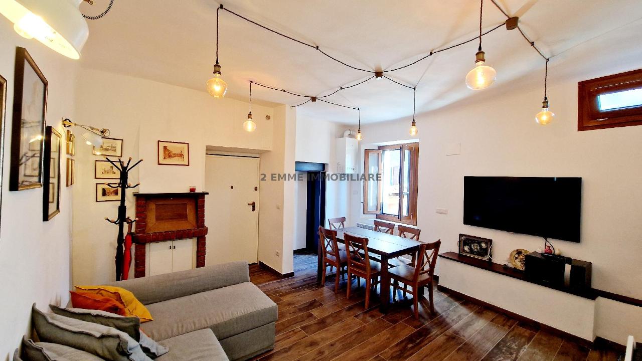 Квартира с 3 комнатами в Асколи Пичено, Италия № 2440