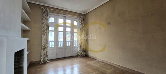 Apartamento de 7 dormitorios en Oviedo, Spain No. 173657 19