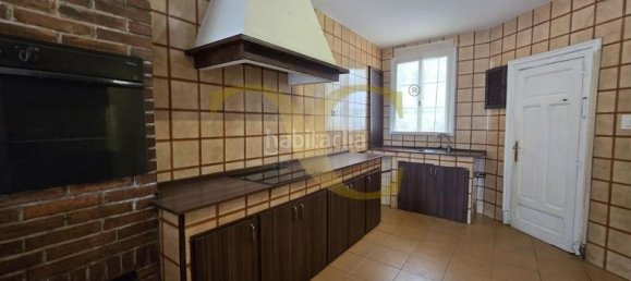 Apartamento de 7 dormitorios en Oviedo, Spain No. 173657 16