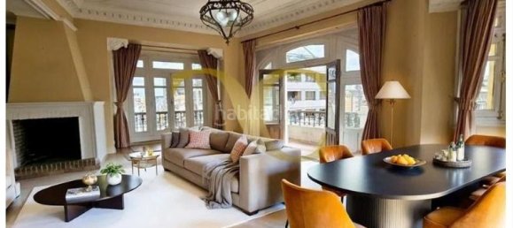 Apartamento de 7 dormitorios en Oviedo, Spain No. 173657 2