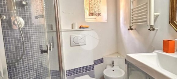 Apartamento de 3 dormitorios en Florence, Italy No. 333930 8