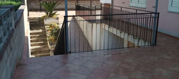 Дом с 4 комнатами в Оливери, Италия № 92275 5