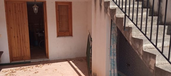 Дом с 4 комнатами в Оливери, Италия № 92275 30