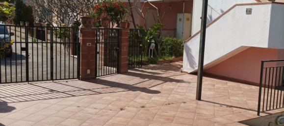 Дом с 4 комнатами в Оливери, Италия № 92275 10