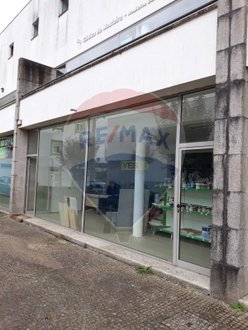 82m² Commercial property in Cabeceiras de Basto, Portugal No. 36614