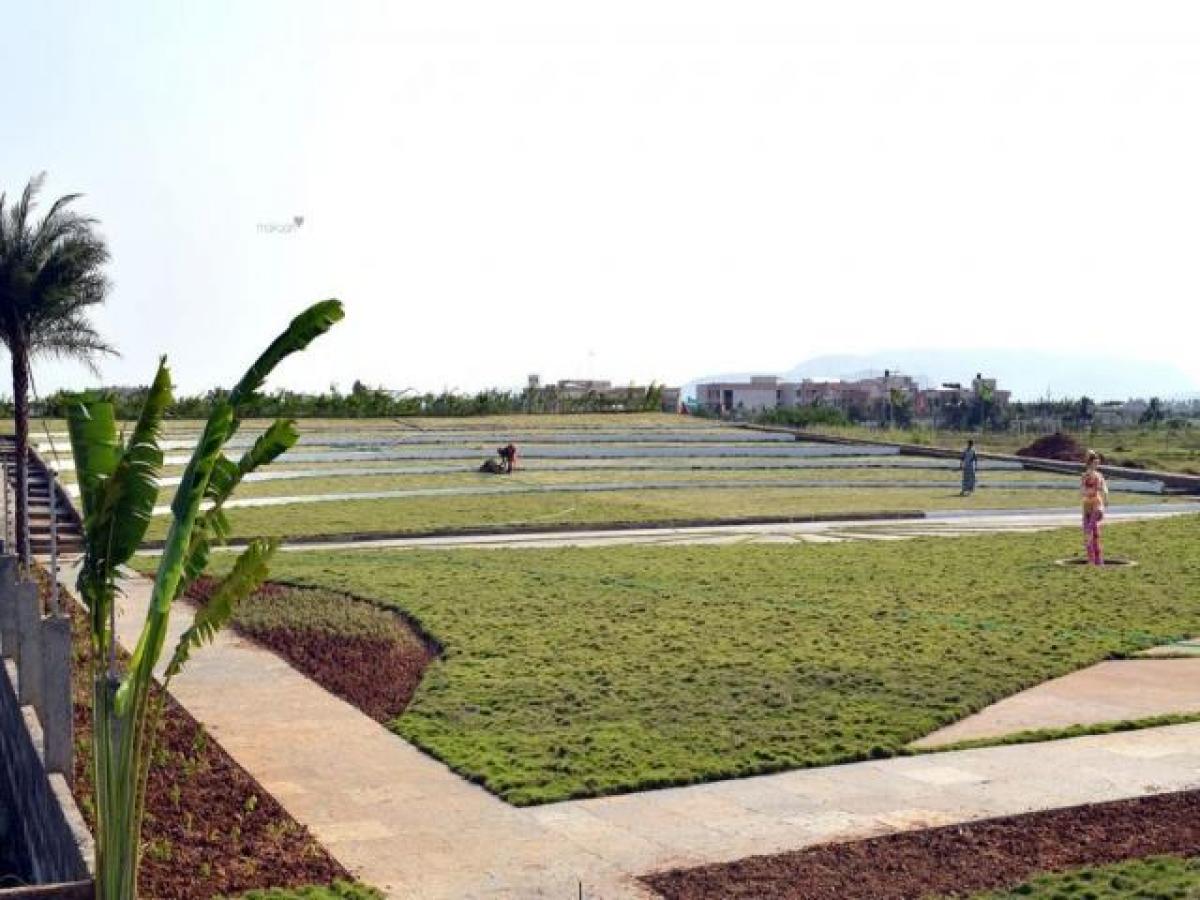 Grundstück in Visakhapatnam, India, Nr. 37553