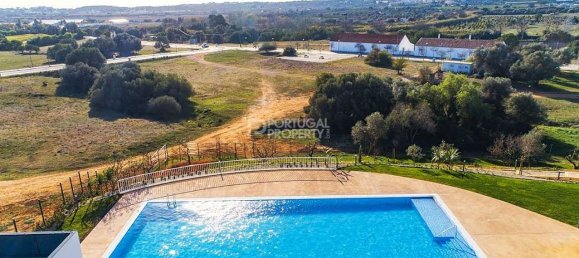 3 bedrooms Villa in Quarteira, Portugal No. 99582 2