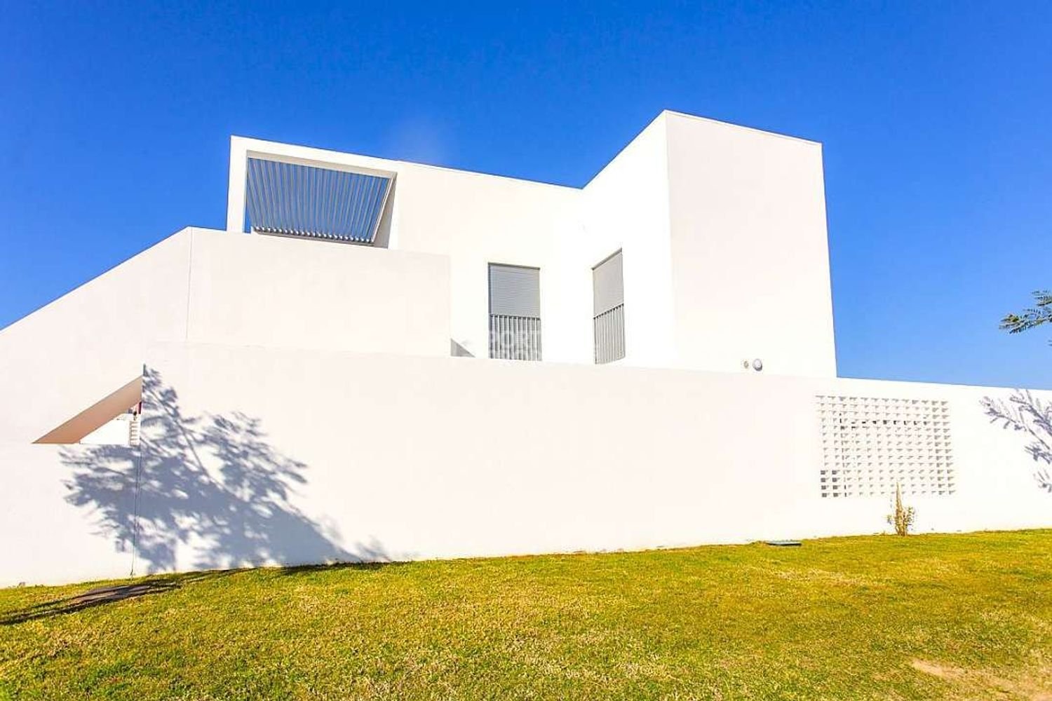3 bedrooms Villa in Quarteira, Portugal No. 99582