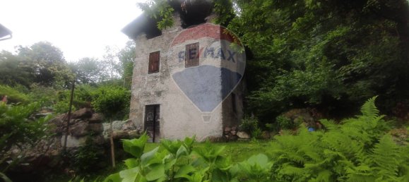 6-salle Maison à Capo di Ponte, Italy No. 53322 2