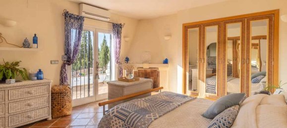 Villa de 6 dormitorios en Moraira, Spain No. 9778 16