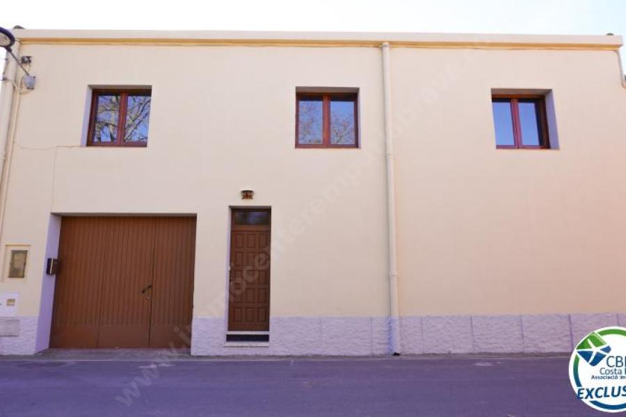 4 bedrooms House in Girona, Spain No. 277320
