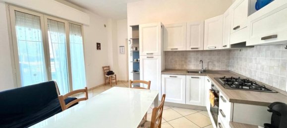 Apartamento de 3 habitaciónes en Pisa, Italy No. 113798 19