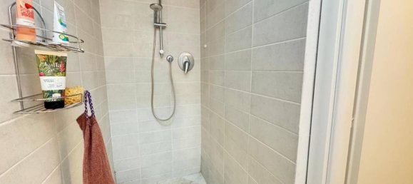 Apartamento de 3 habitaciónes en Pisa, Italy No. 113798 5