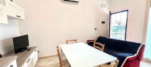 Apartamento de 3 habitaciónes en Pisa, Italy No. 113798 17