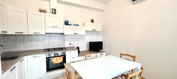 Apartamento de 3 habitaciónes en Pisa, Italy No. 113798 18