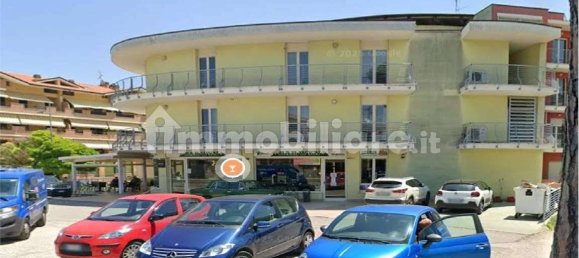 2 bedrooms Apartment in Corropoli, Italy No. 259258 3