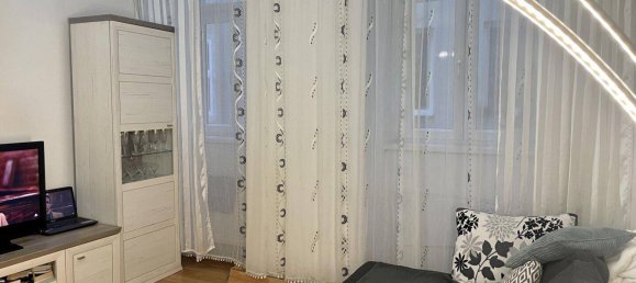 3 rooms Apartment in Brigittenau, Austria No. 101318 2