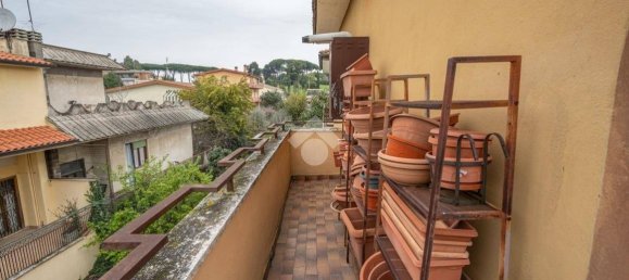 2 bedrooms Apartment in Rome, Italy No. 194765 18