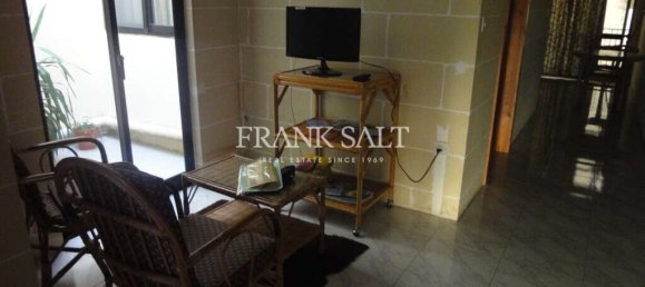 2 bedrooms Apartment in Victoria, Malta No. 5416 2