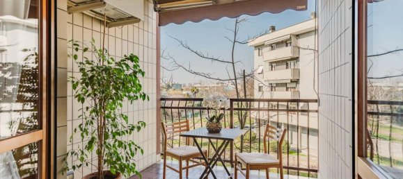 Apartamento de 3 habitaciónes en Cormano, Italy No. 42627 8