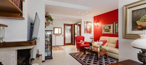 Apartamento de 3 habitaciónes en Cormano, Italy No. 42627 4