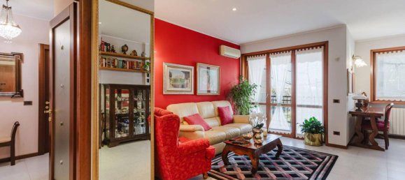 Apartamento de 3 habitaciónes en Cormano, Italy No. 42627 3