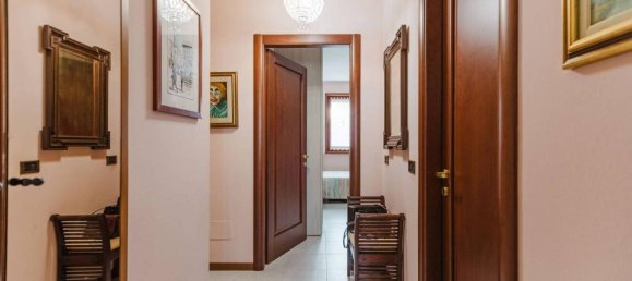 Apartamento de 3 habitaciónes en Cormano, Italy No. 42627 17