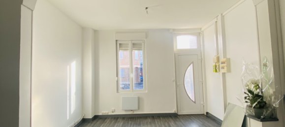 Casa de 4 habitaciónes en Amiens, France No. 54794 8