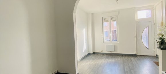 Casa de 4 habitaciónes en Amiens, France No. 54794 11