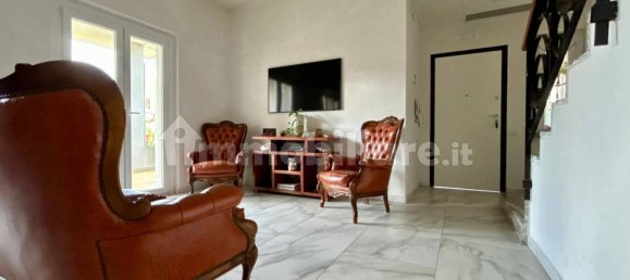 3 bedrooms Villa in Anzio, Italy No. 343406 2