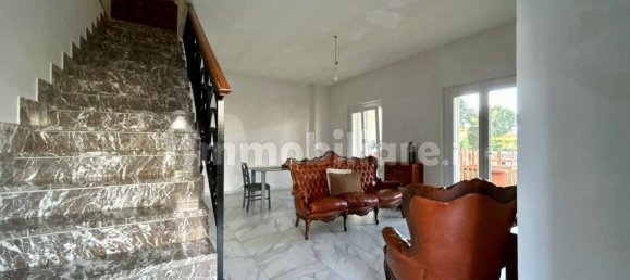 3 bedrooms Villa in Anzio, Italy No. 343406 3