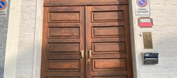 13m² Garage in Turin, Italy No. 50085 3