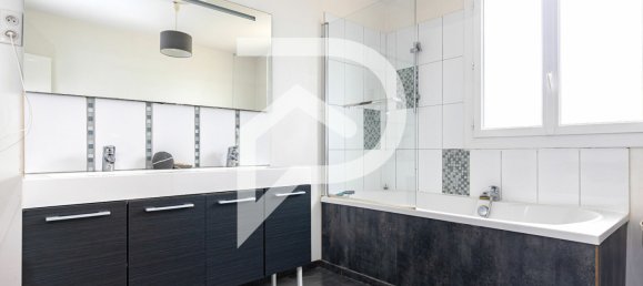 Дом с 4 спальнями в Мен и Луара, Франция № 278000 6