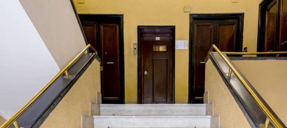 2 bedrooms Apartment in Rome, Italy No. 334955 24