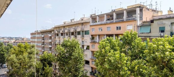2 bedrooms Apartment in Rome, Italy No. 334955 32