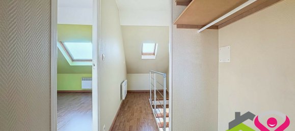 4 bedrooms House in Valenciennes, France No. 160001 10