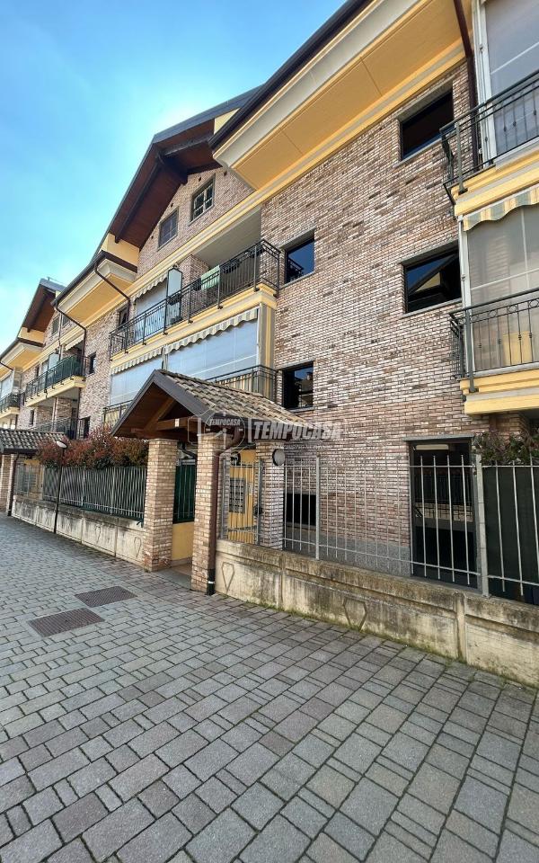 3-salle Appartement à Caselle Torinese, Italy No. 235593