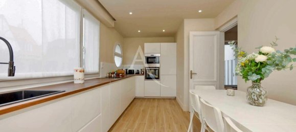 6 bedrooms Villa in Le Touquet-Paris-Plage, France No. 235462 3