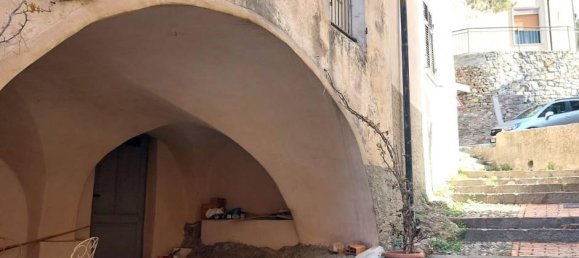 Apartamento de 2 habitaciónes en Castellaro, Italy No. 86226 2