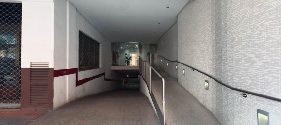 4 bedrooms Commercial property in Benidorm, Spain No. 191309 22