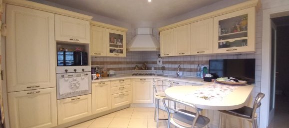 5 bedrooms Apartment in Castel Guelfo di Bologna, Italy No. 325636 8