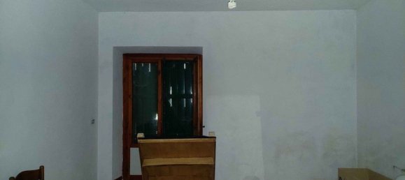 7 rooms House in Poppi, Italy No. 211382 3