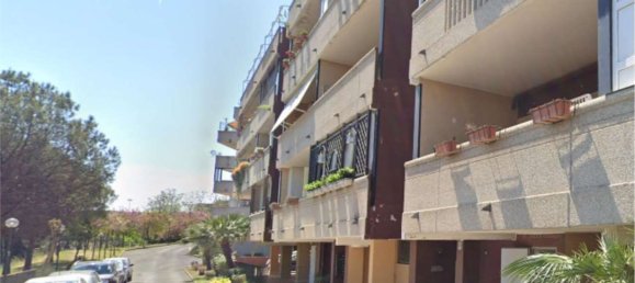 Квартира с 4 комнатами в Рим, Италия № 190556 16