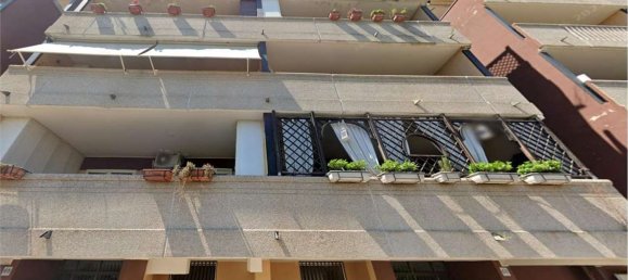 Квартира с 4 комнатами в Рим, Италия № 190556 18