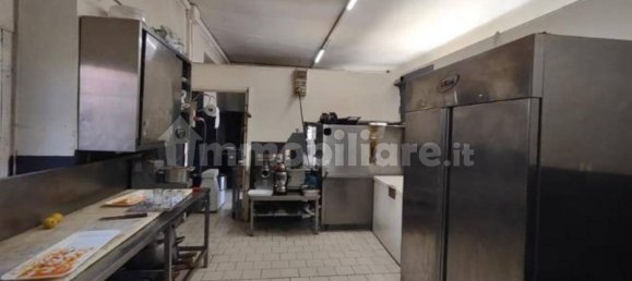 Propriété commerciale à Pioltello, Italy 61m² No. 310242 5