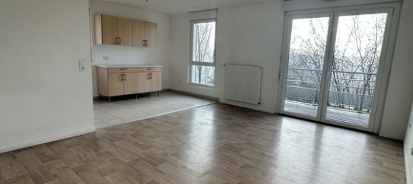 2 Schlafzimmer Wohnung in Melun, France, Nr. 163893 2