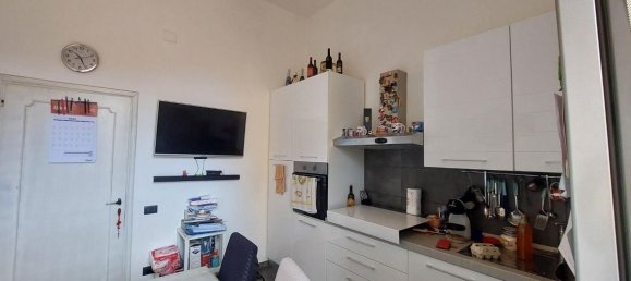 3 rooms Apartment in Livorno, Italy No. 48899 9
