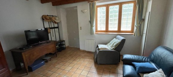 3 Schlafzimmer Haus in Thizay, France, Nr. 211331 18