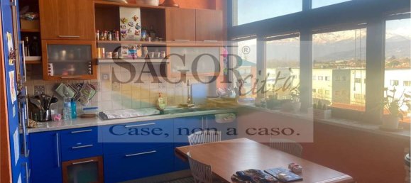 Apartamento de 3 habitaciónes en Pinerolo, Italy No. 5544 2